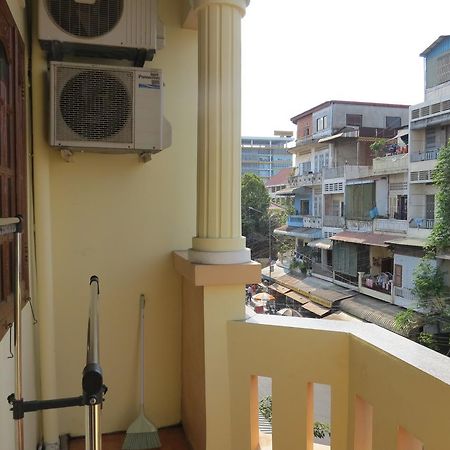 Jun Jun Guesthouse Phnom Penh Dış mekan fotoğraf